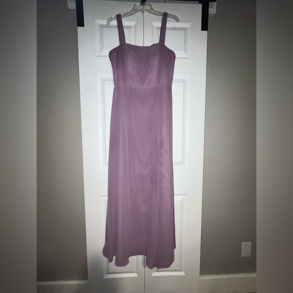 Azazie Bridesmaid’s dress in wisteria. Size A12.